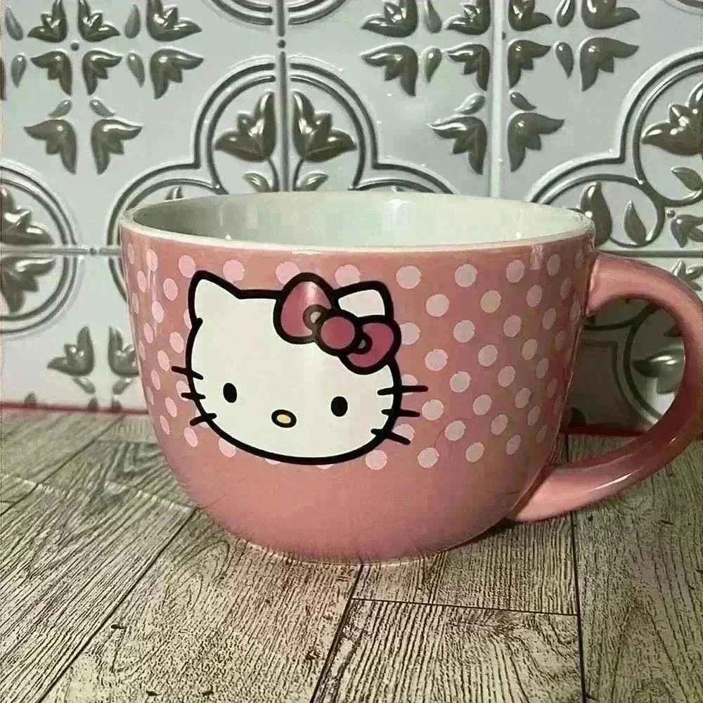 Hello Kitty large mug pink with polka dots - soup cereal hot cocoa